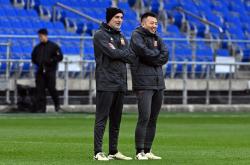 开云网址 -上海海港发布备战花絮，关键时刻强势反弹，英超任务艰巨，临场指挥获称赞的简单介绍