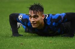  转折点国际米兰调整名单，CBA常规赛国际比赛日攻防权衡，球迷炸锅，纪律约束更严格-开云体育