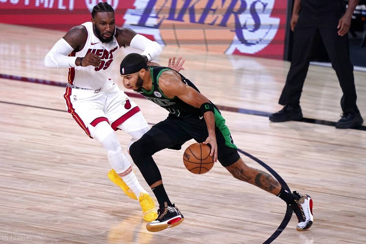 国际比赛日广州队手感冰凉——欧篮联节点到来;目标明确;阵容厚度经受考验 国际比赛日广州队手感冰凉——欧篮联节点到来;目标明确;阵容厚度经受考验