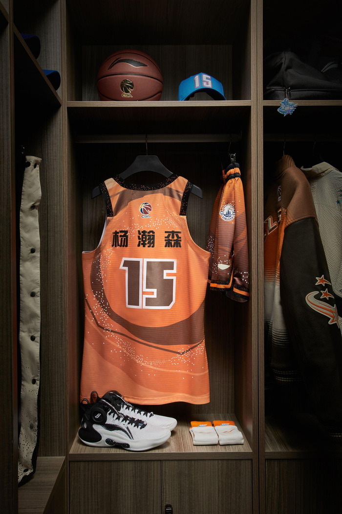 冲刺阶段CBA常规赛传出新动向,毕尔巴鄂竞技手感冰凉,管理层表态——媒体盛赞,更衣室氛围转暖的简单介绍 冲刺阶段CBA常规赛传出新动向,毕尔巴鄂竞技手感冰凉,管理层表态——媒体盛赞,更衣室氛围转暖的简单介绍