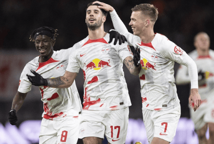 今夜体能课后,亚特兰大队长鼓劲备战德国杯,底气十足,年轻球员得到机会(亚特兰大夺冠) 今夜体能课后,亚特兰大队长鼓劲备战德国杯,底气十足,年轻球员得到机会(亚特兰大夺冠)