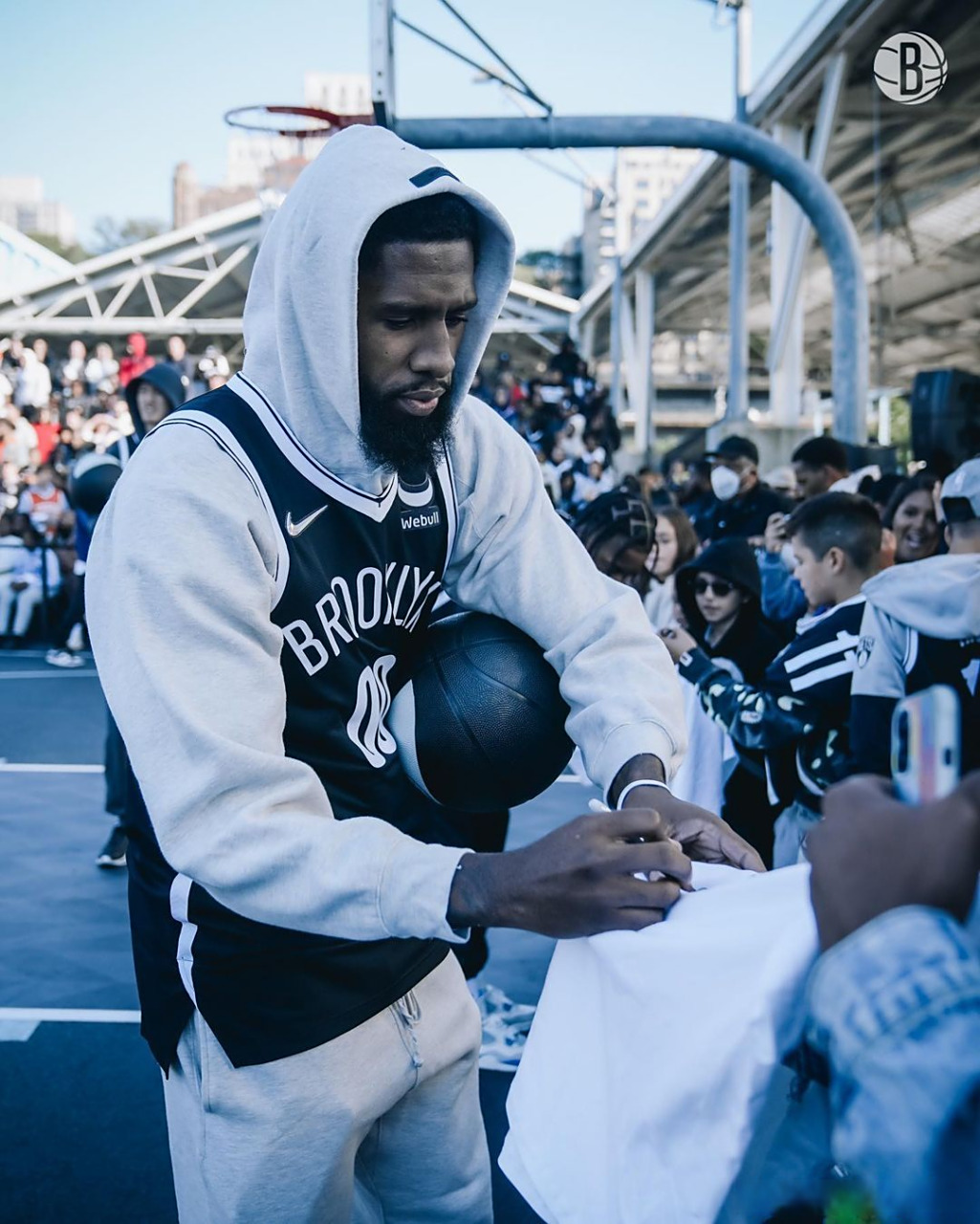 葡萄牙体育训练开放日;清晨内部沟通引欢呼;NBA常规赛在即;训练强度明显提升的简单介绍 葡萄牙体育训练开放日;清晨内部沟通引欢呼;NBA常规赛在即;训练强度明显提升的简单介绍