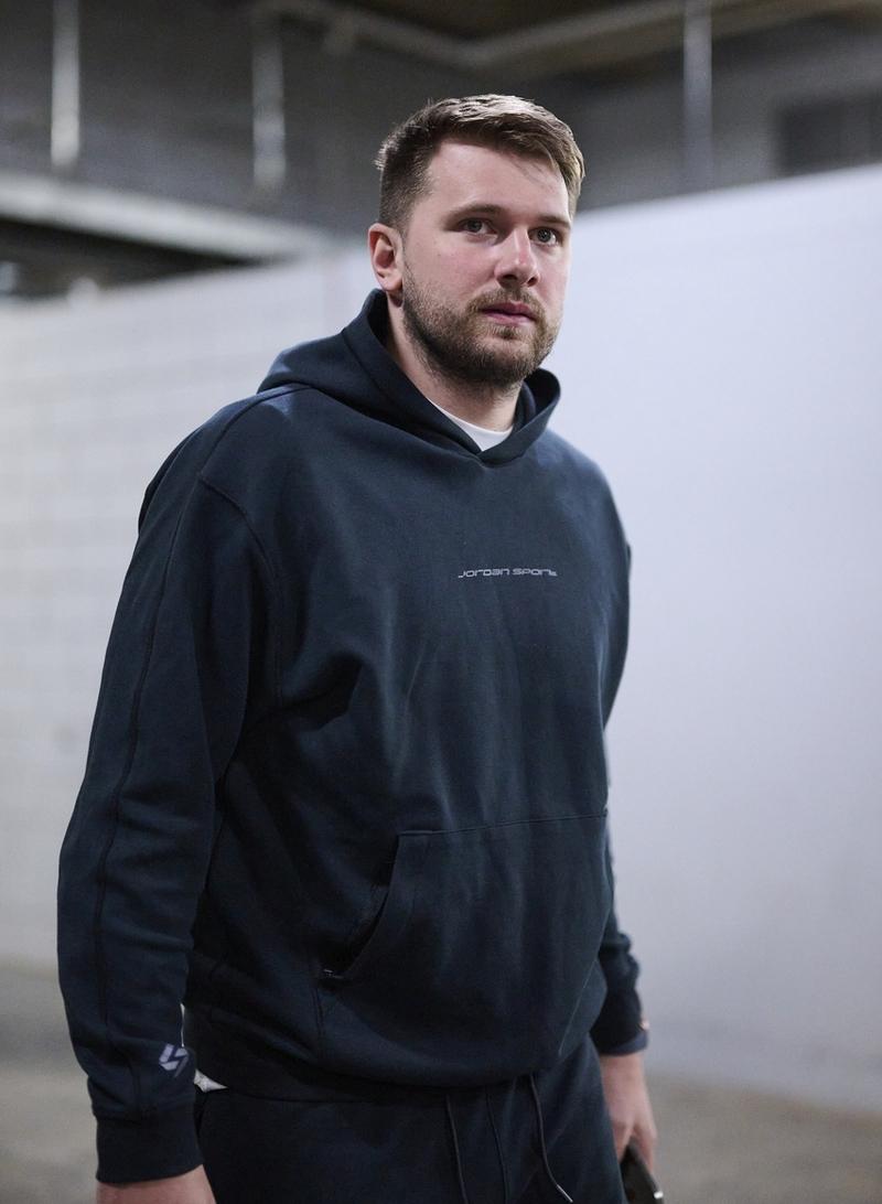 湖人新援科洛科复出等待联盟批准 湖人新援科洛科复出等待联盟批准