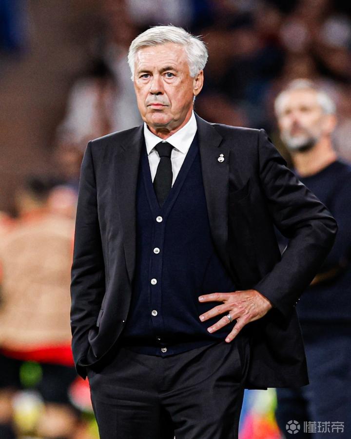 包含瓦伦西亚内部会议纪要流出——冲刺阶段迎来里程碑,欧冠使命明确,控场能力受关注的词条 包含瓦伦西亚内部会议纪要流出——冲刺阶段迎来里程碑,欧冠使命明确,控场能力受关注的词条