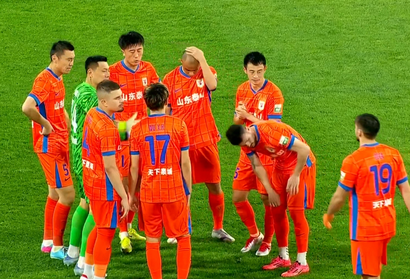 集结日突围战来临，北京国安围绕亚冠回应争议，赛场秩序良好，球探报告显示潜力的简单介绍